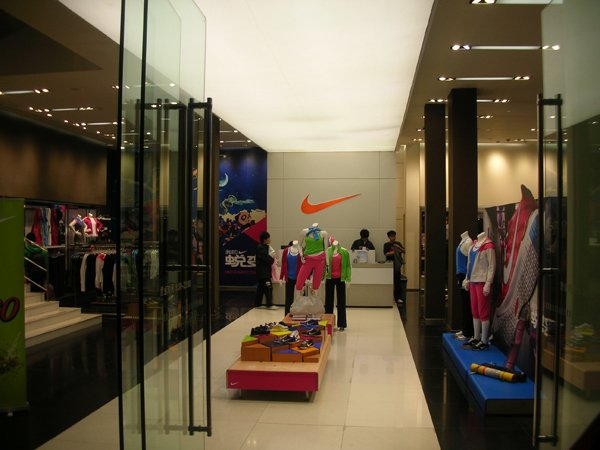tsimekis@ 698